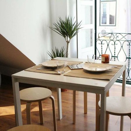 Vds Guesthouse Cosy Apartment In City Center Lisboa Eksteriør billede